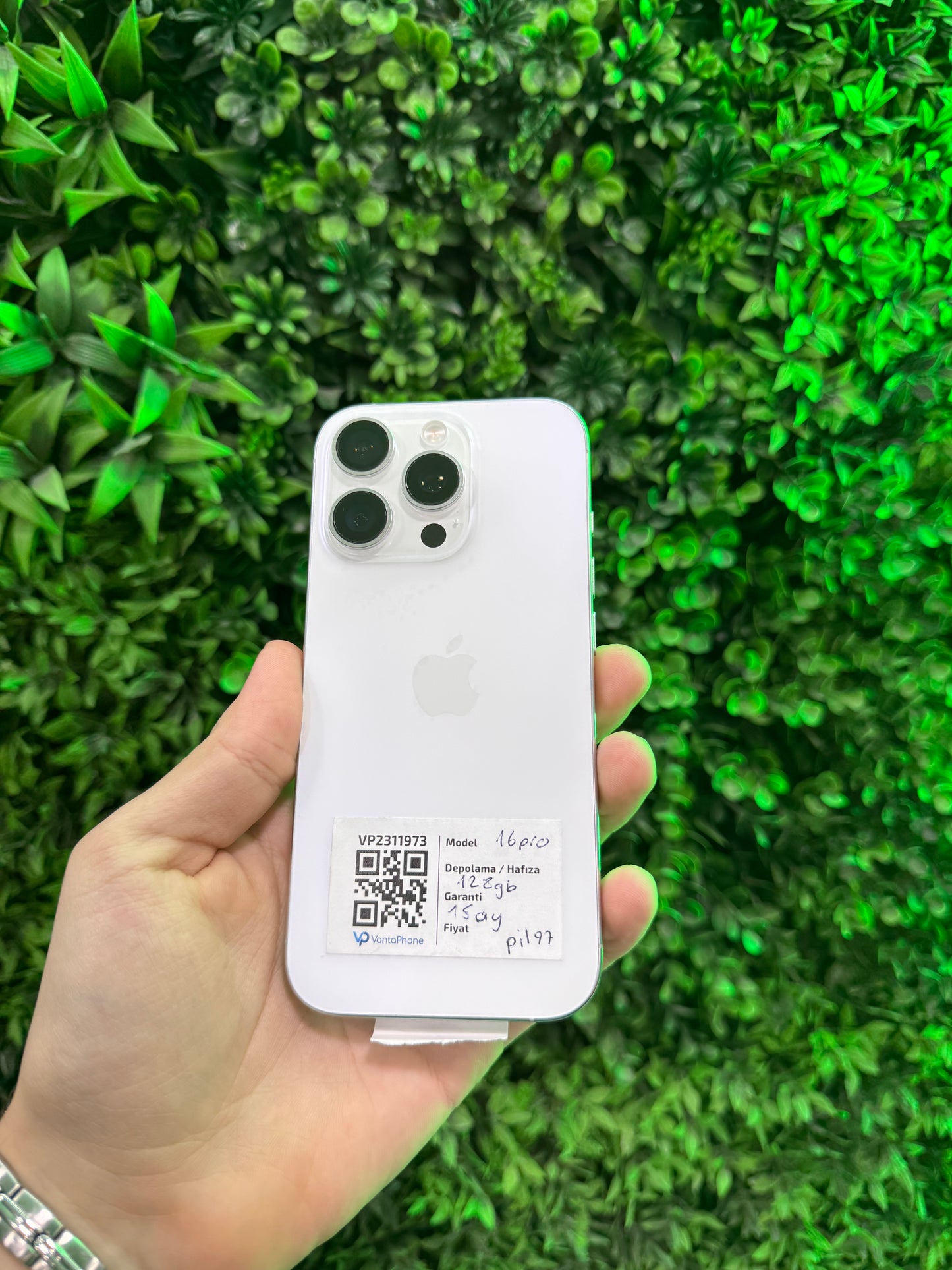 iPhone 16 Pro 128 GB Beyaz – İkinci el