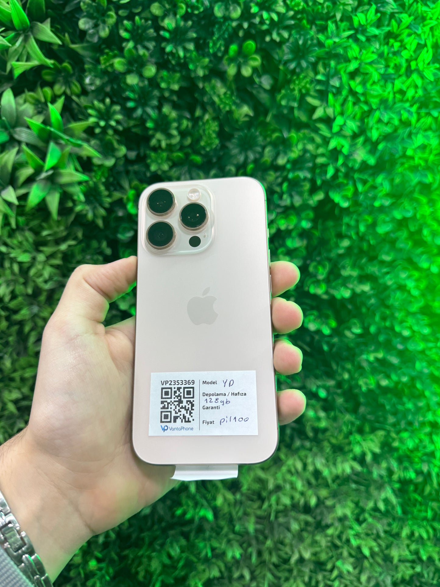 iPhone 16 Pro 128 GB Çöl Titanyum – İkinci el