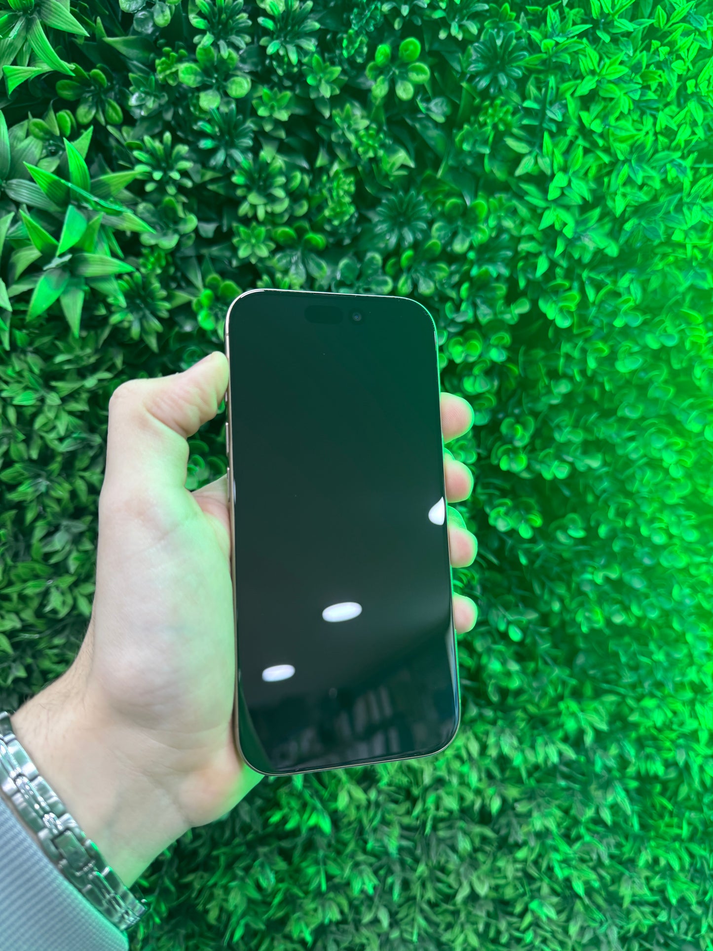 iPhone 16 Pro 128 GB Çöl Titanyum – İkinci el